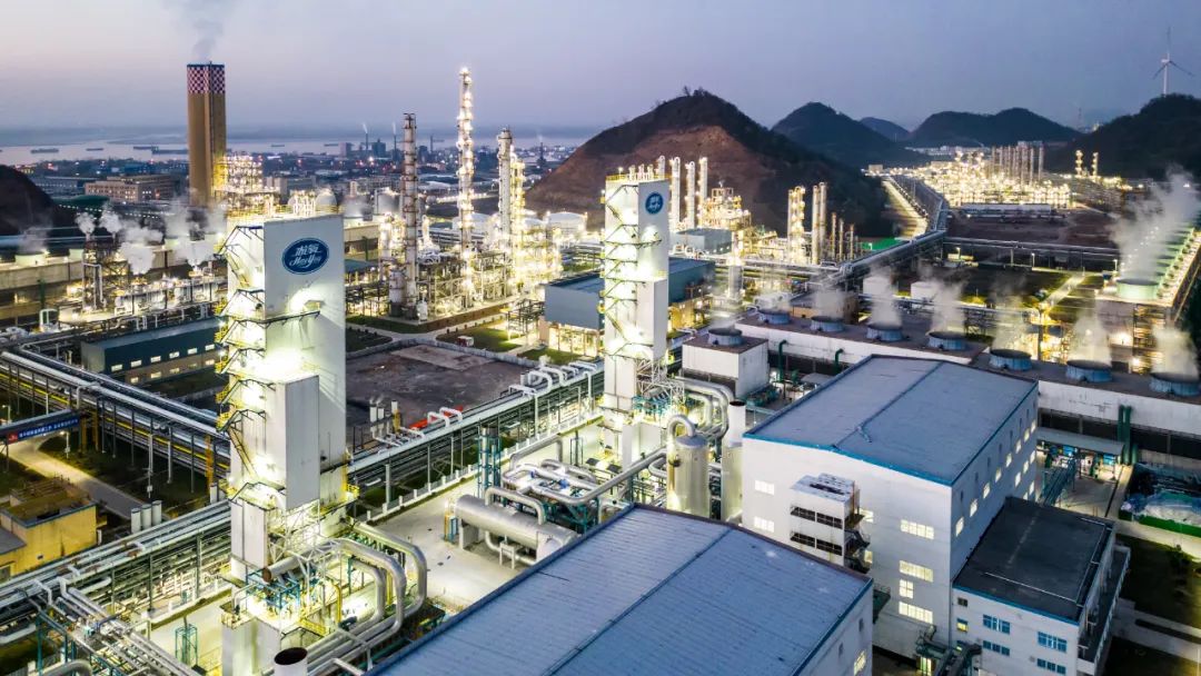 �ڴ��ʵꡤAPP(�й���)���޹�˾����